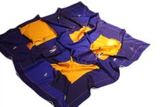 Übergroße violette Schals aus reiner Seide